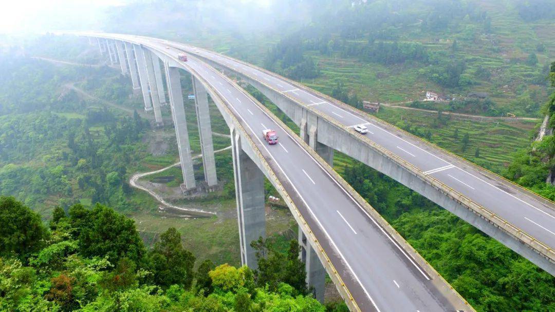 成自泸赤高速，连接四川与贵州的高速公路-第1张图片