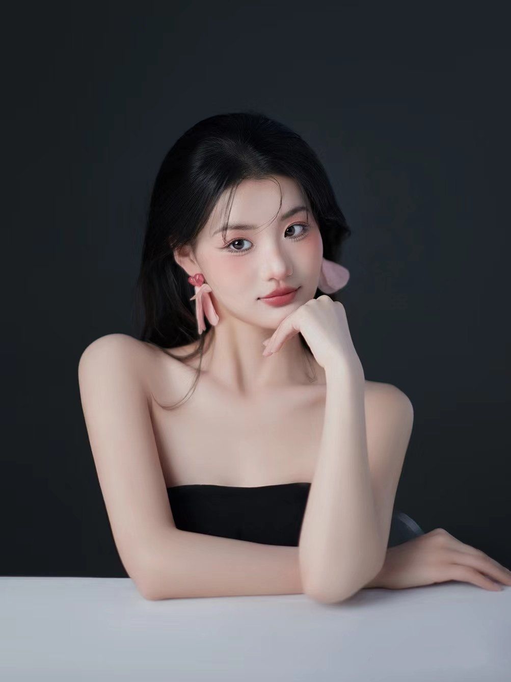 欧美写真视频一区欧美写真视频一区，探索时尚与艺术的完美融合-第1张图片