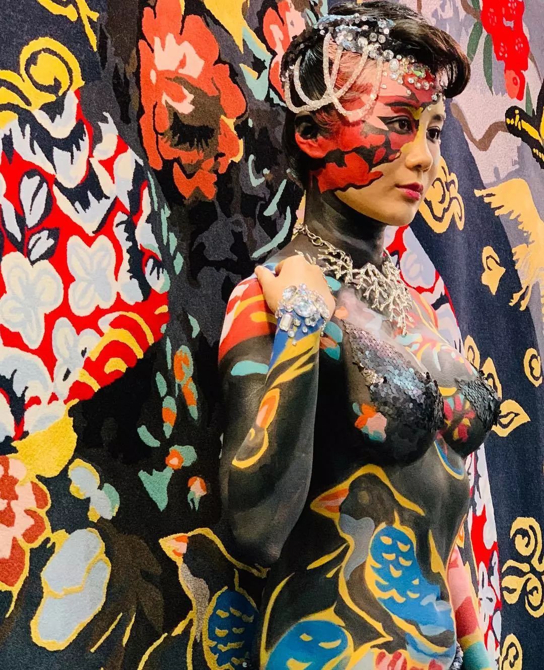 裸体模特大胆展示阴裸体模特大胆展示阴魅之美