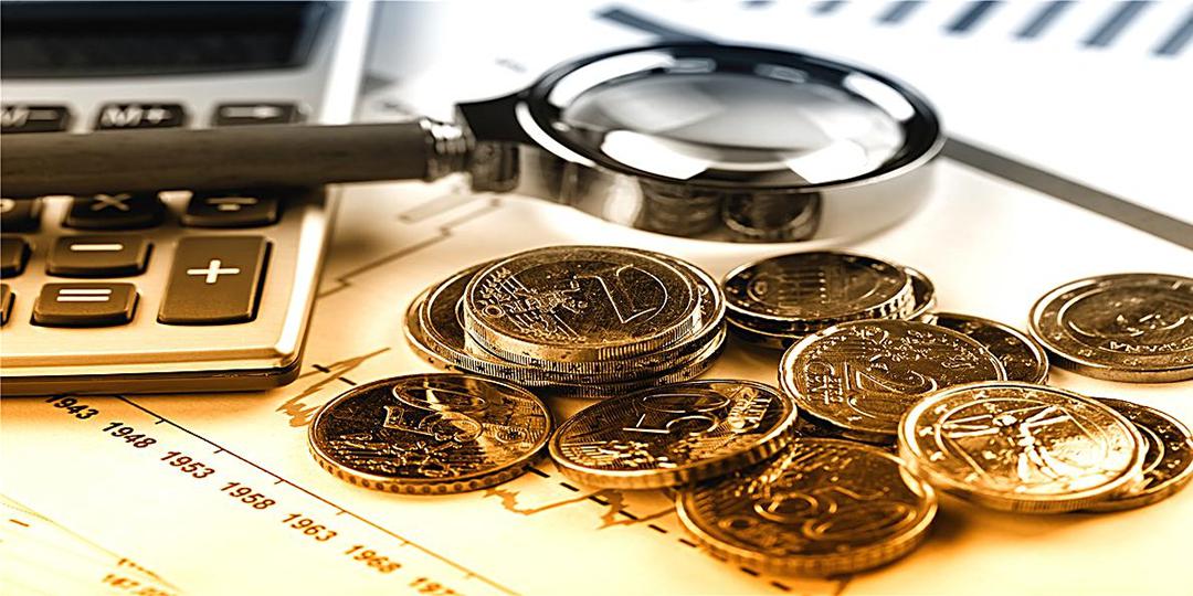 金币交易，财富的桥梁与风险控制