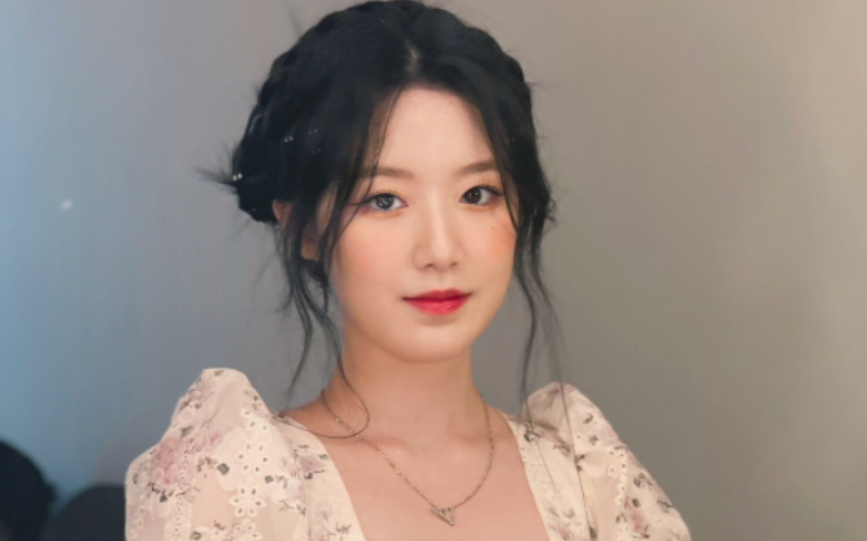 秀婷程仪小说免费阅读无弹窗秀婷之美