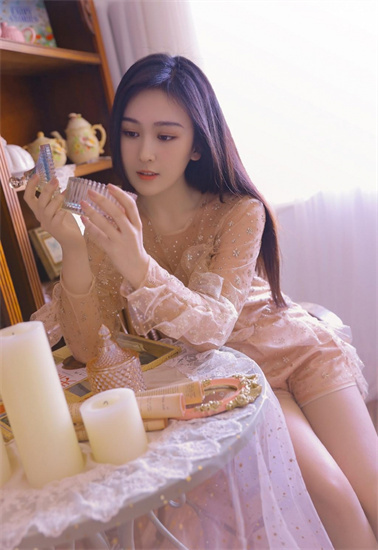 茄子丝瓜草莓芭乐向日葵未满18岁茄子丝瓜草莓芭乐向日葵未满18岁-第2张图片