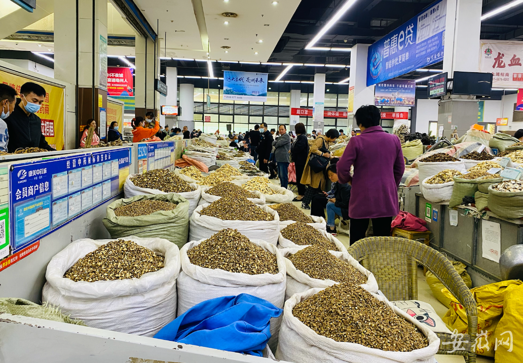 亳州长途汽车站亳州长途汽车站，交通枢纽与城市门户-第2张图片
