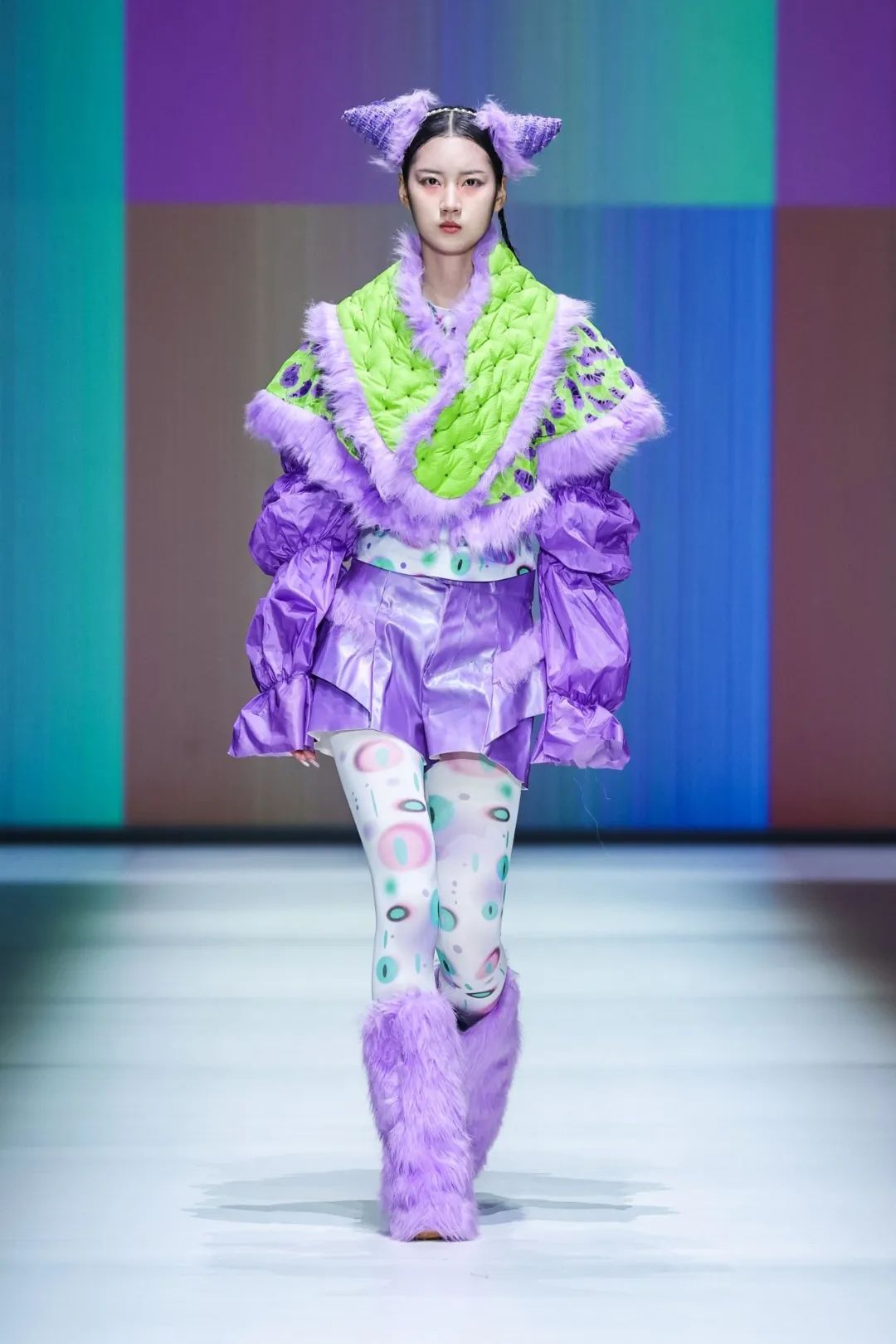 透明服装秀透明服装秀，时尚与艺术的完美融合