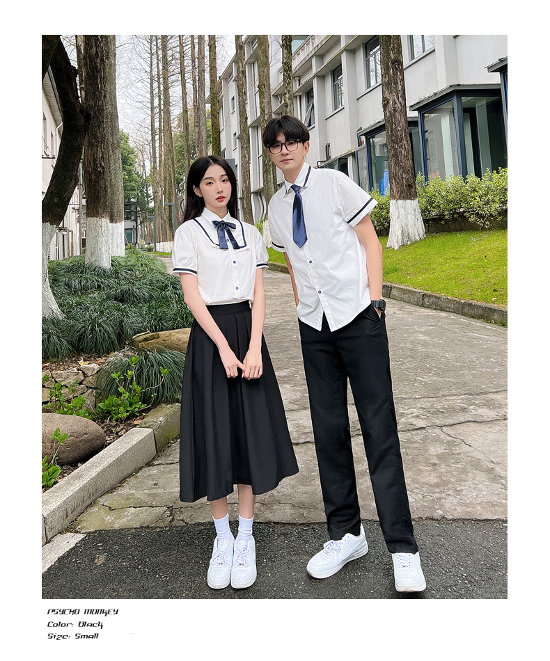 我透过校服短袖看到了图片透过校服短袖看到了图片