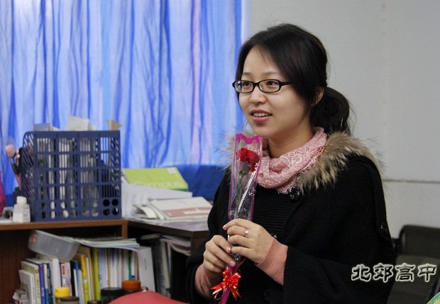 女教师的YIN乱与女同生活