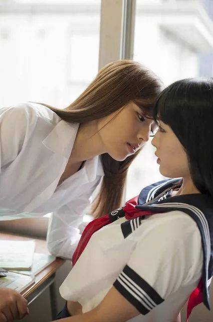 婬荡的女教师婬荡的女教师-第2张图片