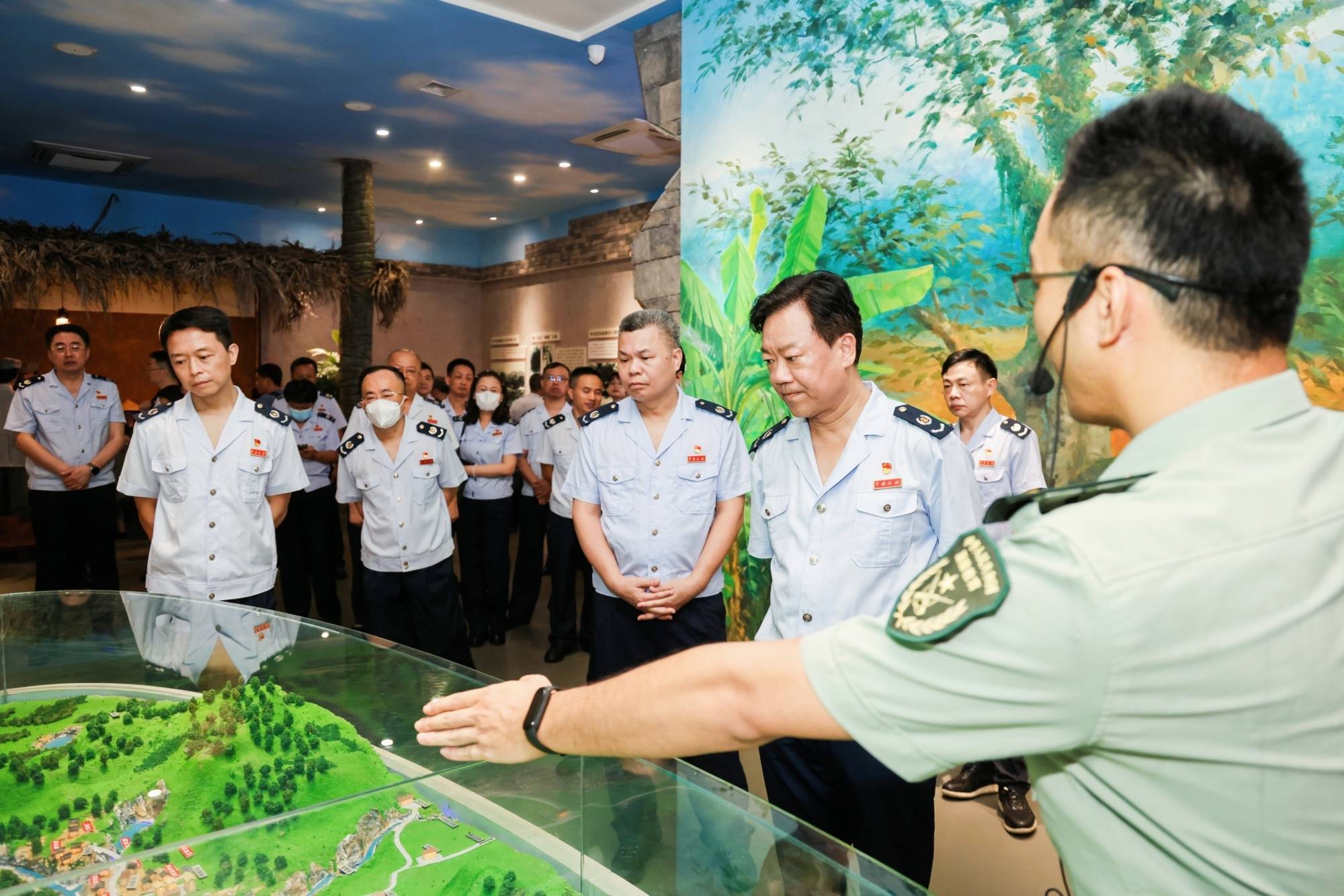 拳头十周年，辉煌历程与展望-第2张图片