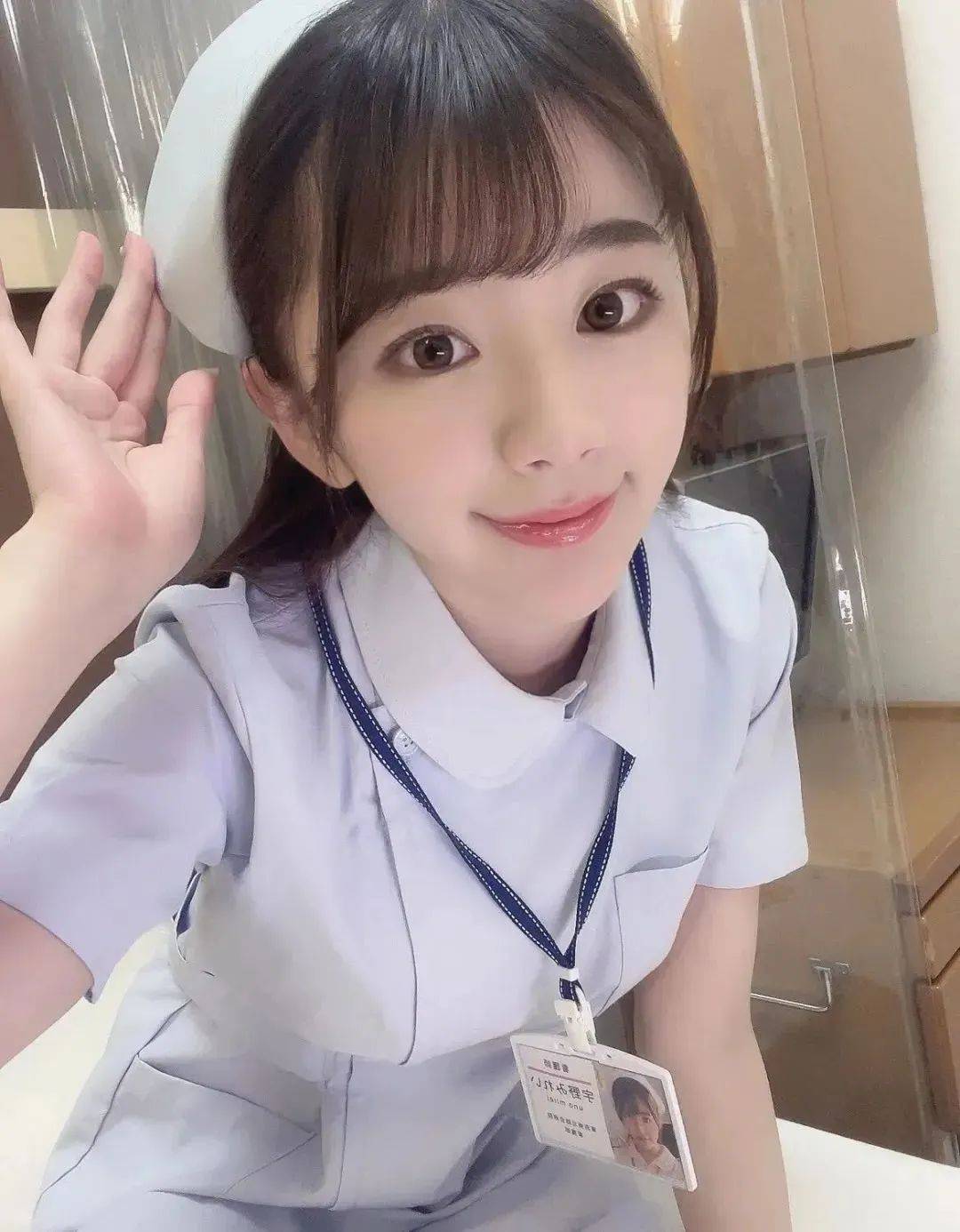 国产护士在病房AV中的温馨故事-第2张图片