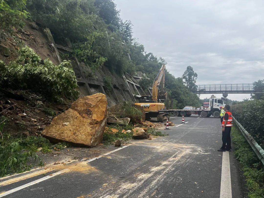 成自泸赤高速成自泸赤高速，连接四川与贵州的高速公路-第3张图片