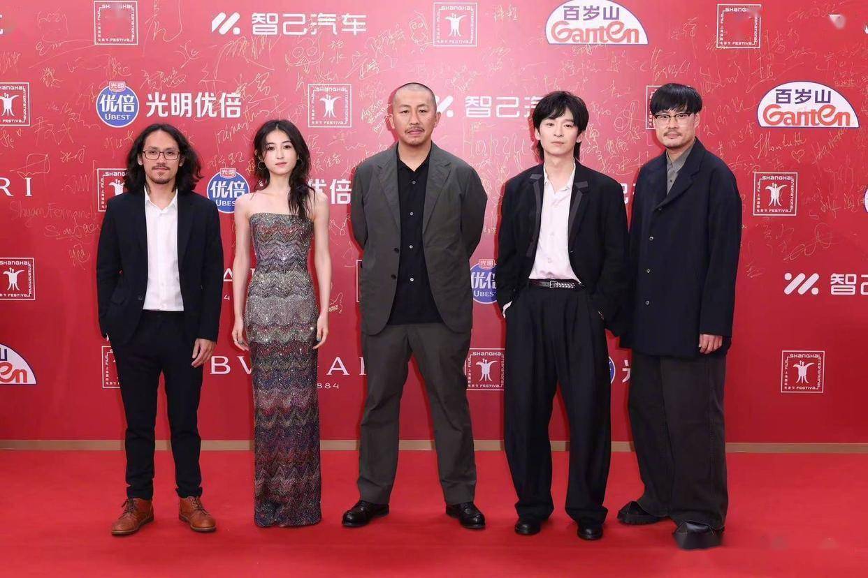 亚洲与欧美，国产图片的多元魅力-第3张图片