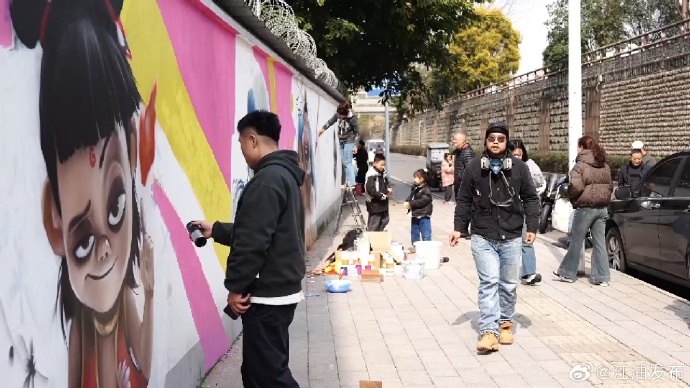 街头艺术是一座开放的城市街头艺术，城市之韵与多元表达