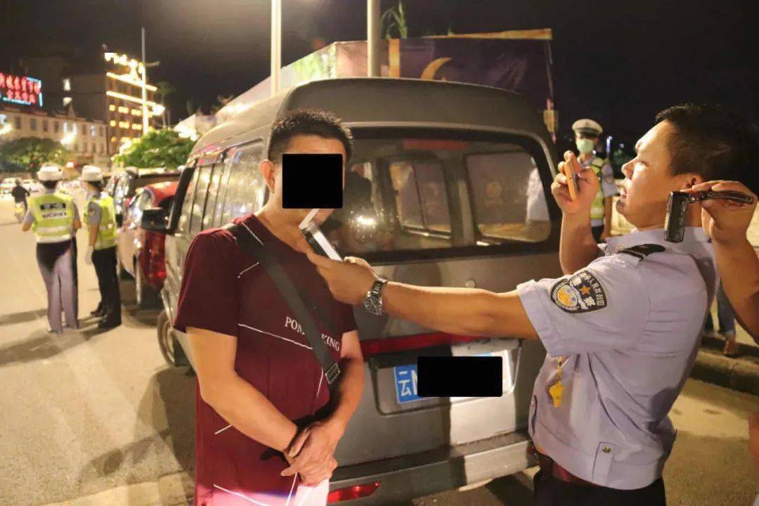 输了，让对方随意处置
