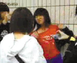我被男同桌吸了奶头我被男同桌吸了奶-第2张图片