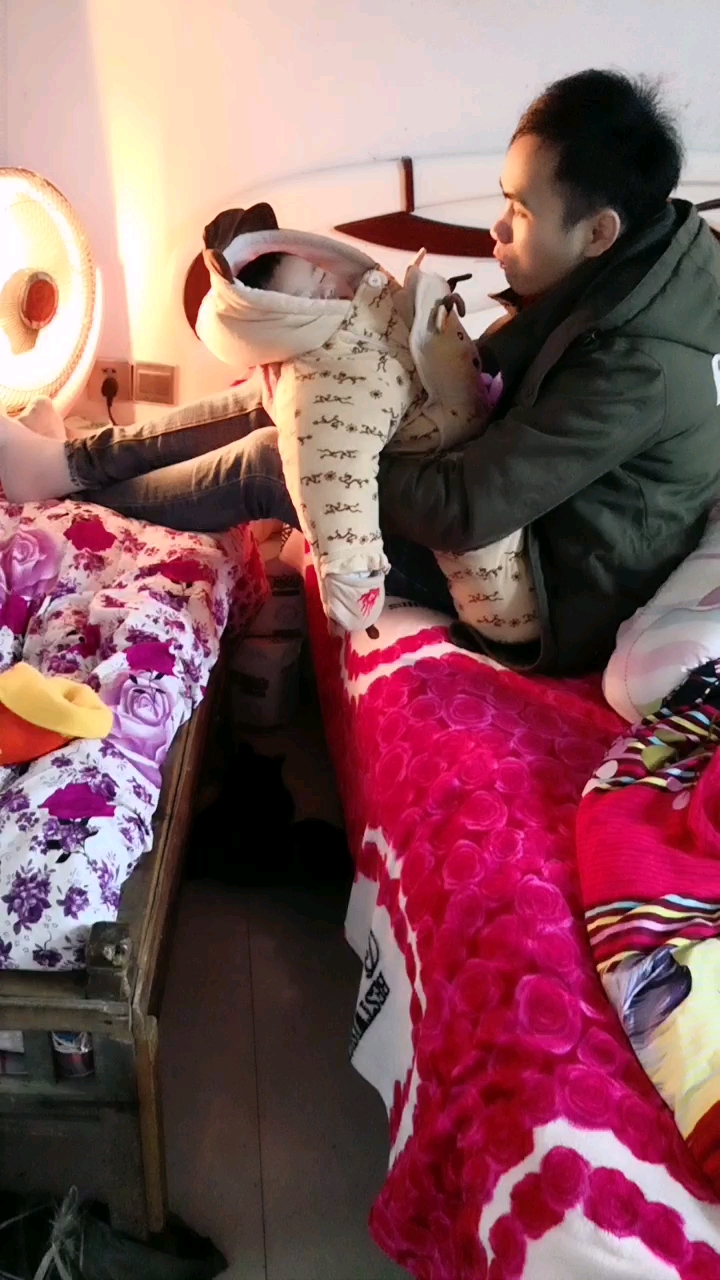 离婚后与父亲合床离婚后与父亲合床的故事-第3张图片