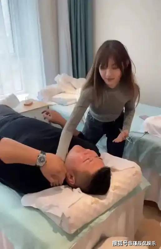 痞幼口猴哥30秒黑料不打烊视频揭秘