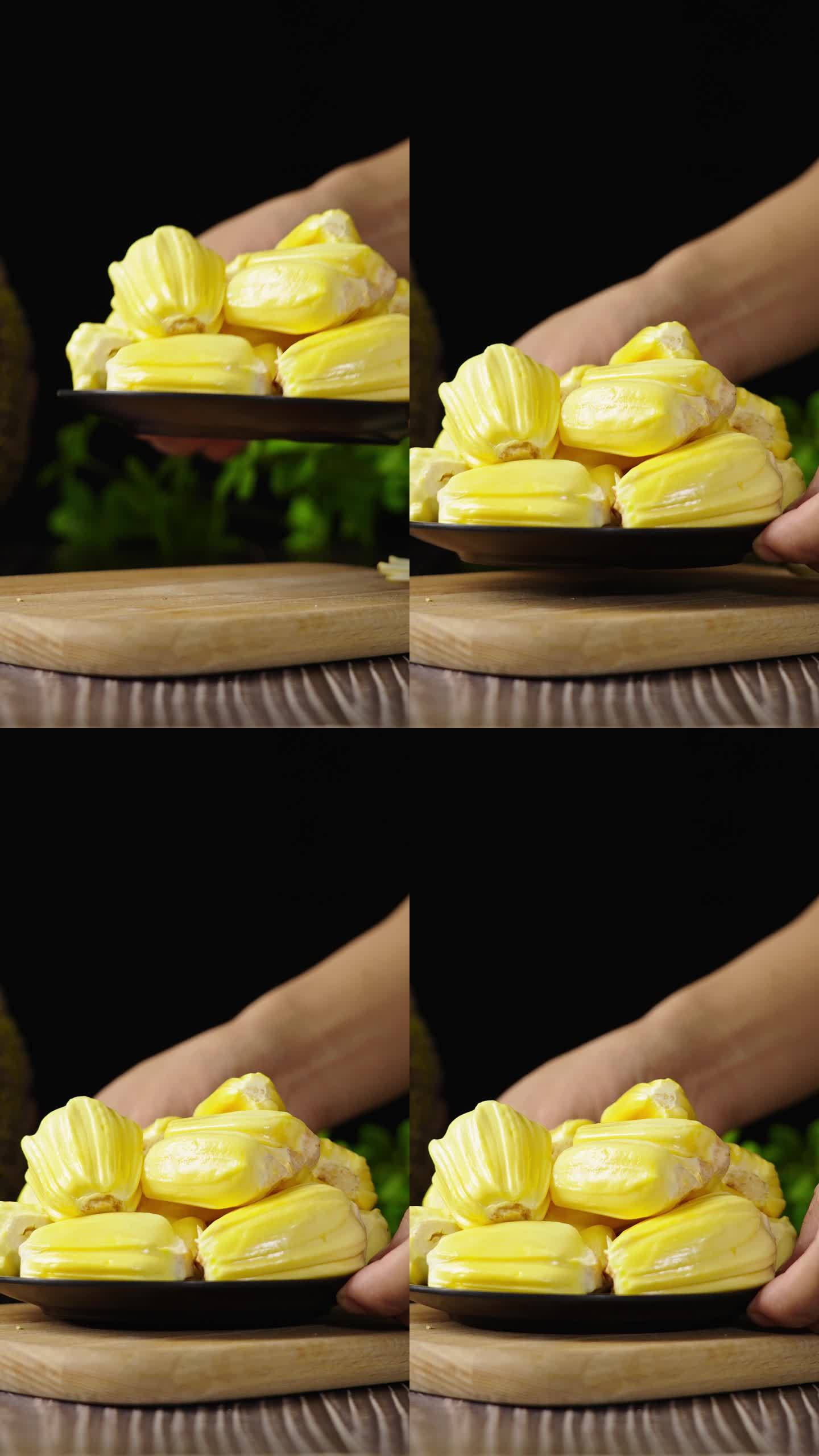 菠萝菠萝蜜视频免费观看-第1张图片