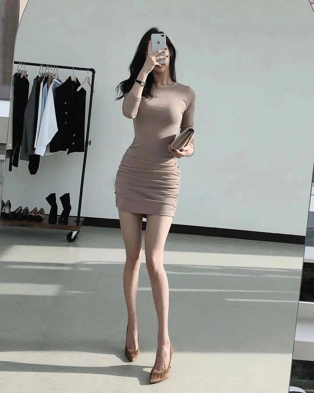 美国少妇性做爰美国少妇性爱之谜-第1张图片